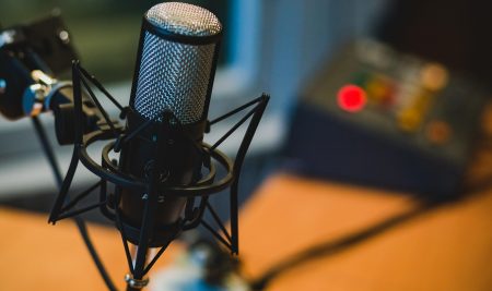 Radiobeiträge aus dem Informatikunterricht