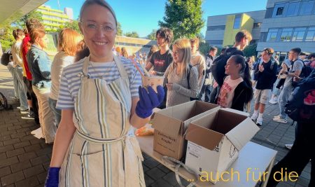 Ein Eis in der Hand und die Sonne im Nacken